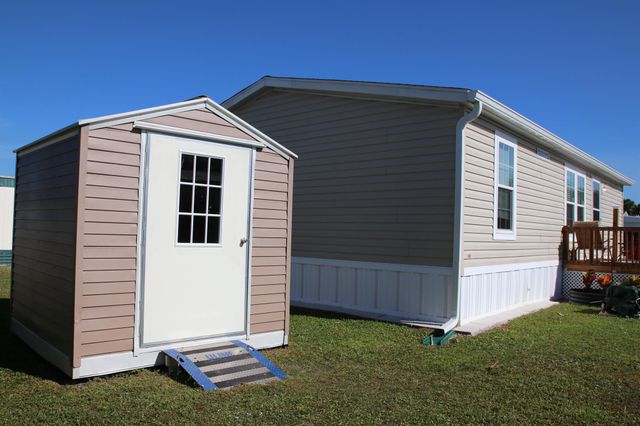 9274 SW Mary Drive, Stuart, FL 34997