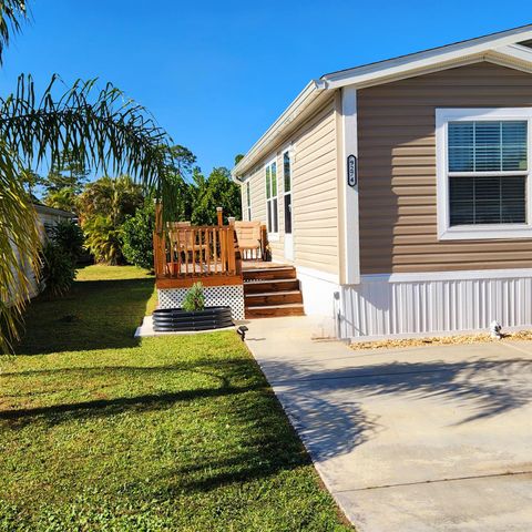 9274 SW Mary Drive, Stuart, FL 34997