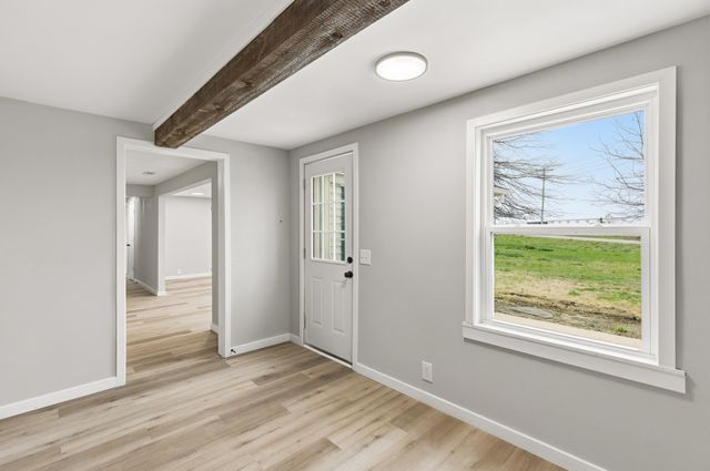 5579 State Hwy Ab, Fair Grove, MO 65648