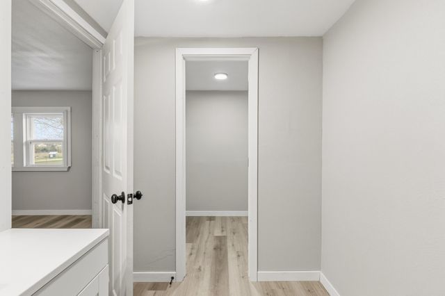 5579 State Hwy Ab, Fair Grove, MO 65648