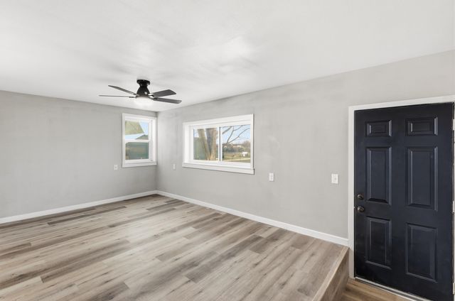 5579 State Hwy Ab, Fair Grove, MO 65648