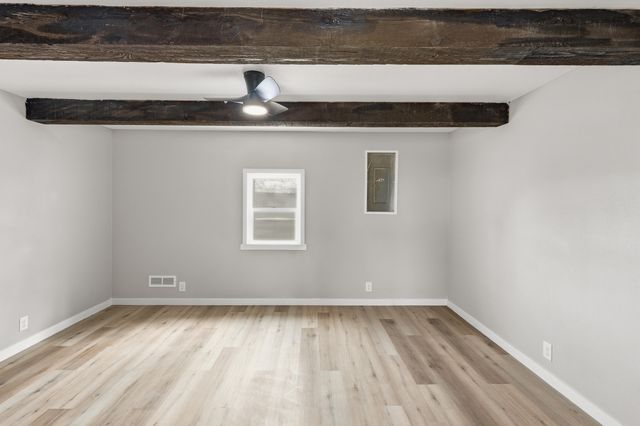 5579 State Hwy Ab, Fair Grove, MO 65648