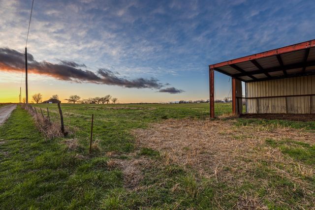 5579 State Hwy Ab, Fair Grove, MO 65648