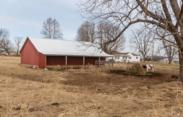 5579 State Hwy Ab, Fair Grove, MO 65648