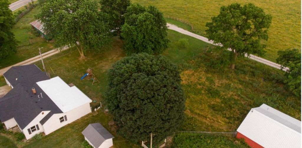 5579 State Hwy Ab, Fair Grove, MO 65648