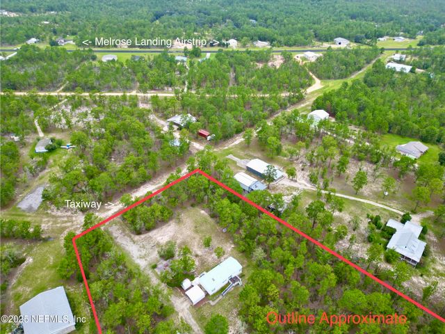 340 MELROSE LANDING Boulevard, Hawthorne, FL 32640