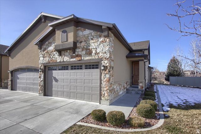 6171 S 1525 E, South Ogden, UT 84405