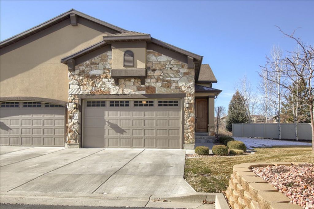 6171 S 1525 E, South Ogden, UT 84405