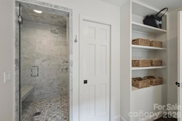 601 Lansdowne Road, Charlotte, NC 28270