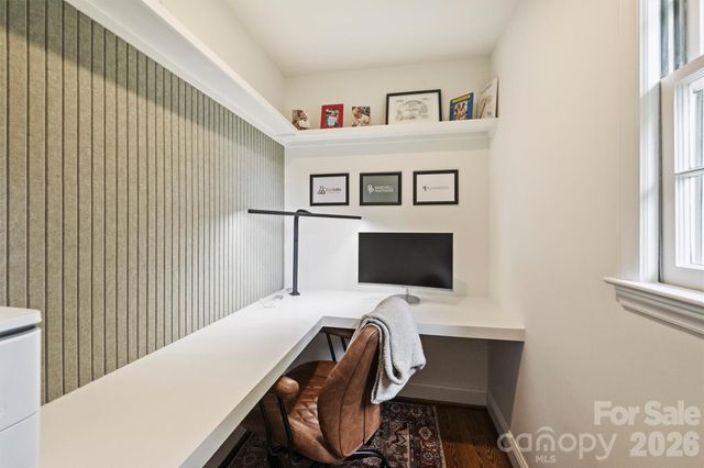 601 Lansdowne Road, Charlotte, NC 28270