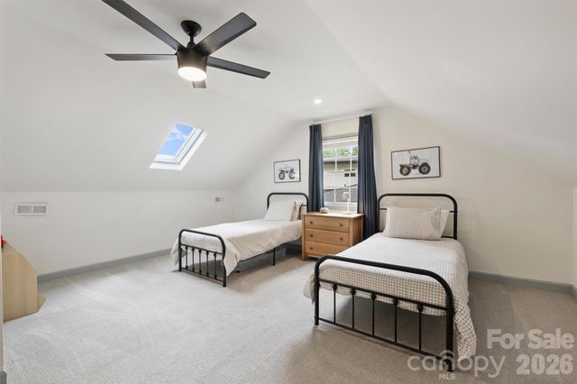 601 Lansdowne Road, Charlotte, NC 28270