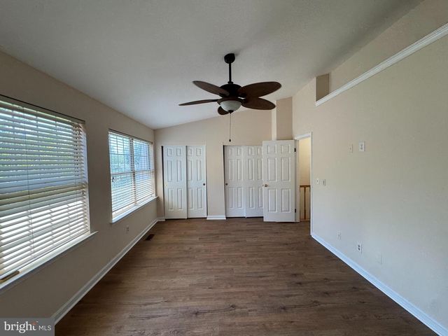 12302 SLEEPY LAKE CT, Fairfax, VA 22033