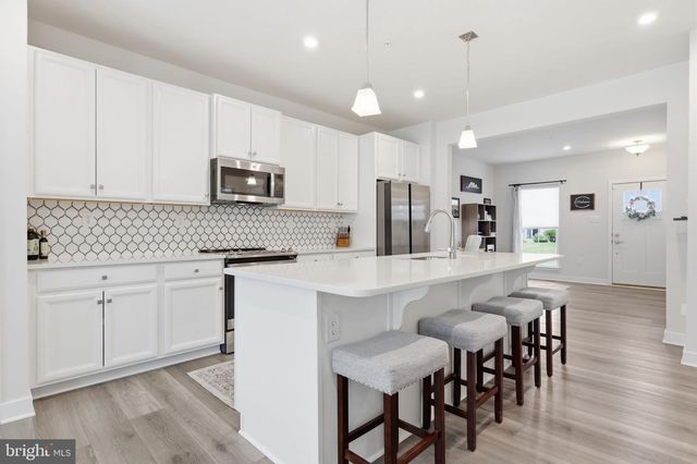 7960 MILLTOWN CIR, Cheltenham, PA 19012
