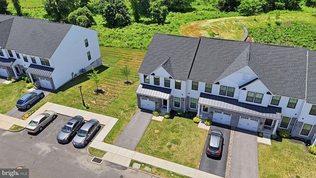 7960 MILLTOWN CIR, Cheltenham, PA 19012