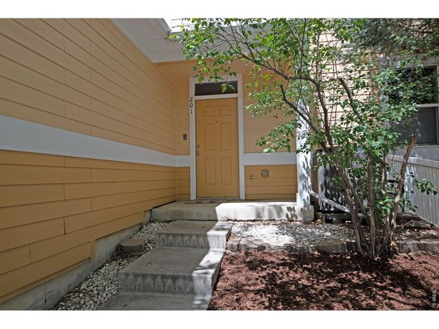 2059 Grays Peak Dr 201, Loveland, CO 80538