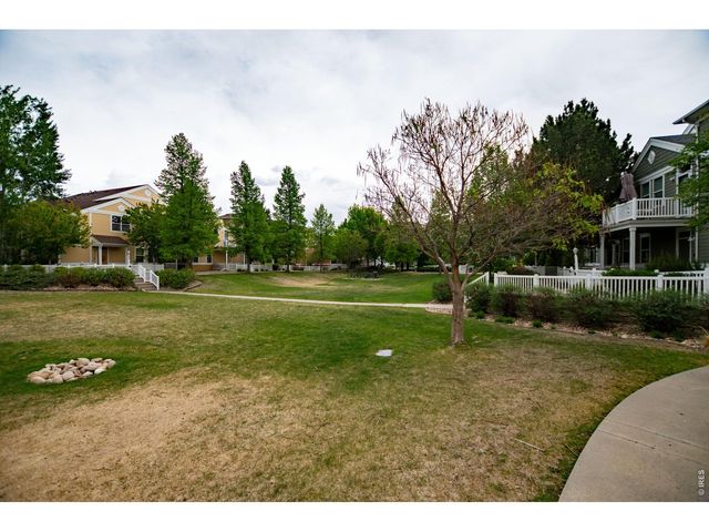 2059 Grays Peak Dr 201, Loveland, CO 80538