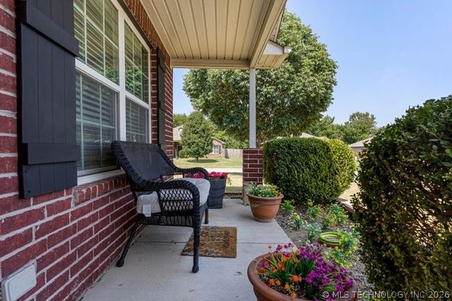 7210 S Fir Place, Broken Arrow, OK 74011