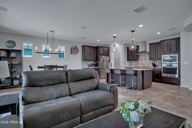 3757 E PERKINSVILLE Street, Gilbert, AZ 85295