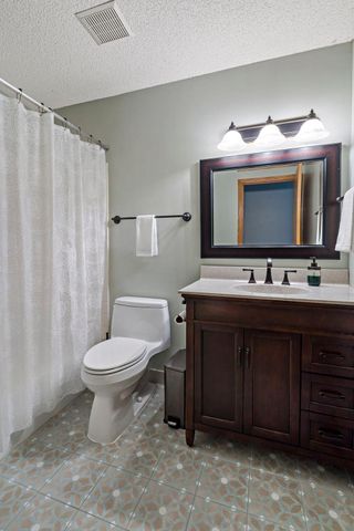 630 Sullivan Lane NE, Columbia Heights, MN 55421