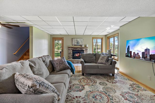 630 Sullivan Lane NE, Columbia Heights, MN 55421