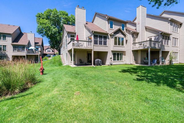 630 Sullivan Lane NE, Columbia Heights, MN 55421