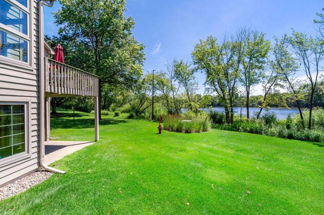 630 Sullivan Lane NE, Columbia Heights, MN 55421