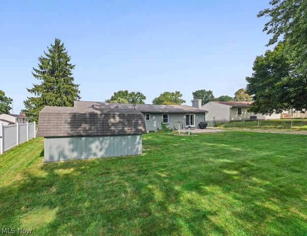 8508 Kellydale Street NW, Massillon, OH 44646