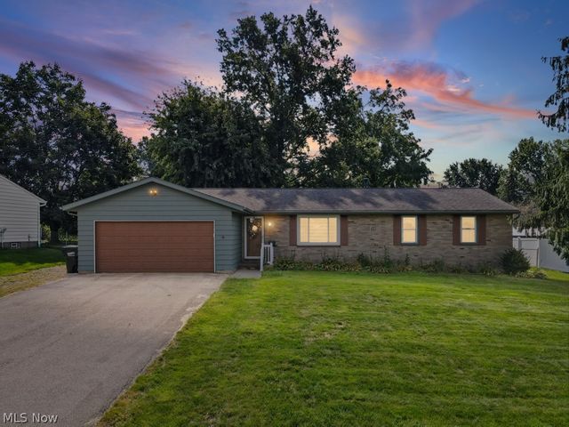 8508 Kellydale Street NW, Massillon, OH 44646