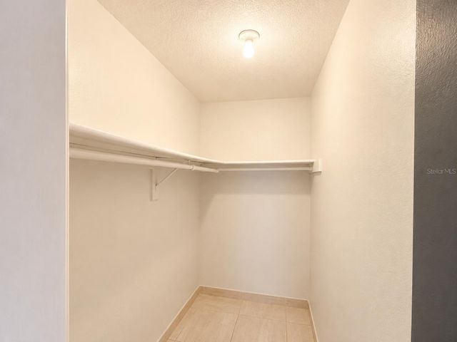 43 W LAS PALMAS WAY, Kissimmee, FL 34743