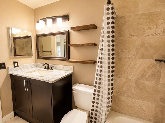 43 W LAS PALMAS WAY, Kissimmee, FL 34743