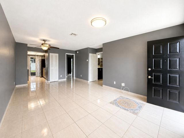 43 W LAS PALMAS WAY, Kissimmee, FL 34743