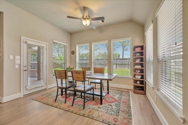 640 Pertonila Lane, Webster, TX 77598