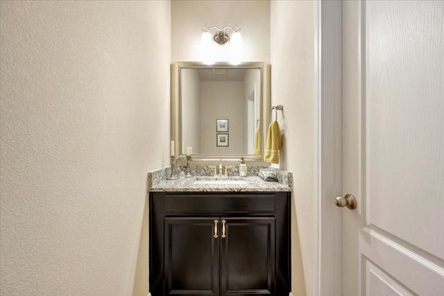 640 Pertonila Lane, Webster, TX 77598