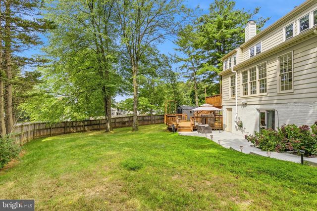 9005 ADVANTAGE CT, Burke, VA 22015