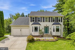 9005 ADVANTAGE CT, Burke, VA 22015