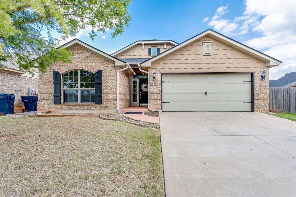 18529 Abierto Drive, Edmond, OK 73012