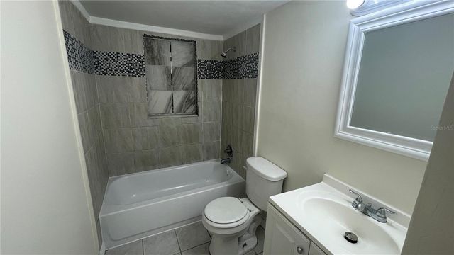 2800 E 113TH AVENUE B2113, Tampa, FL 33612