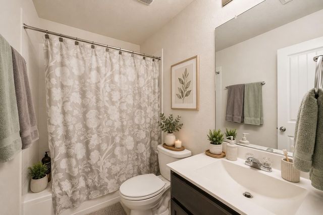 614 Harvest Bluff Drive, Rosharon, TX 77583