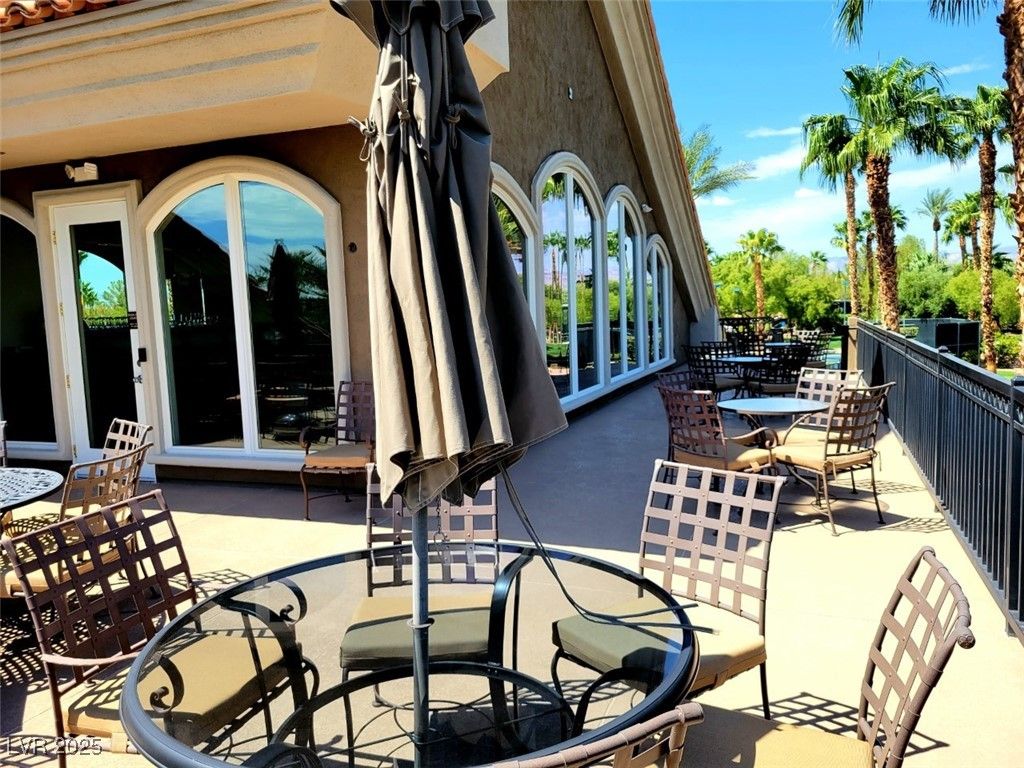 Image 14 of property listing at 8175 Arville Street 209, Las Vegas, NV 89139