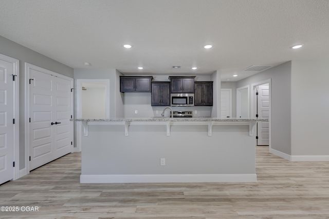1403 E Valley Street, Joplin, MO 64801