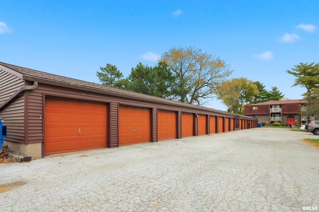 1249 48TH Avenue 18, East Moline, IL 61244