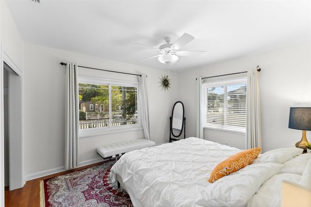 170 22ND AVENUE N, St Petersburg, FL 33704