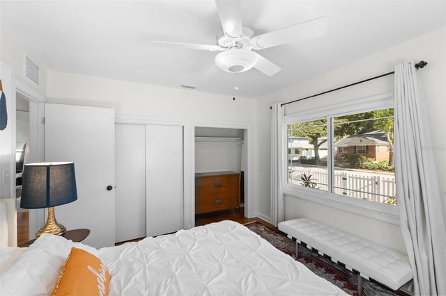 170 22ND AVENUE N, St Petersburg, FL 33704