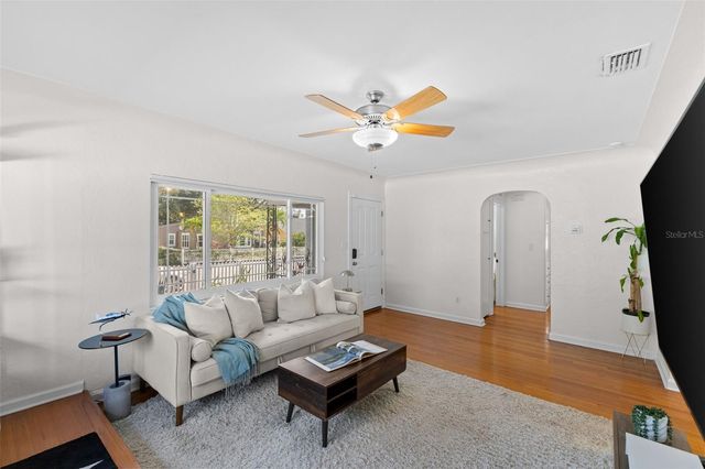 170 22ND AVENUE N, St Petersburg, FL 33704