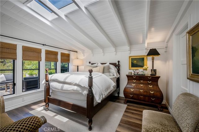 522 Thalia Street, Laguna Beach, CA 92651