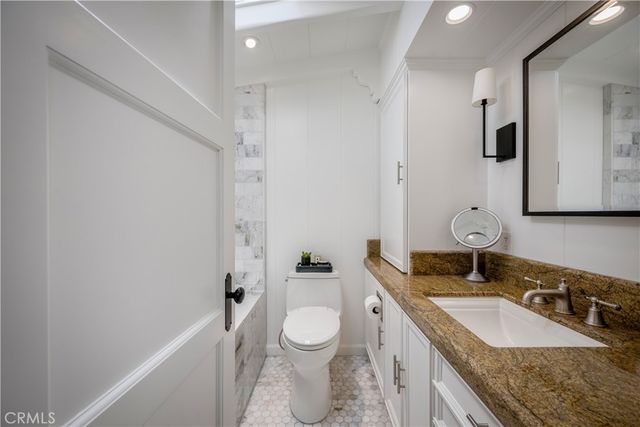 522 Thalia Street, Laguna Beach, CA 92651
