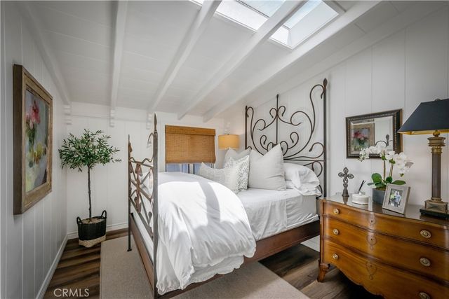 522 Thalia Street, Laguna Beach, CA 92651