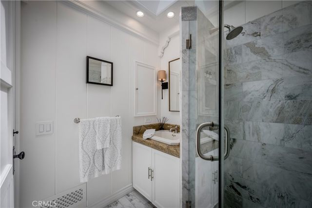 522 Thalia Street, Laguna Beach, CA 92651