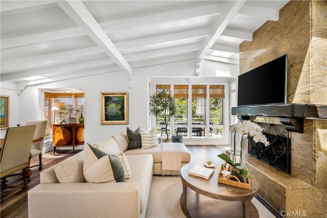 522 Thalia Street, Laguna Beach, CA 92651