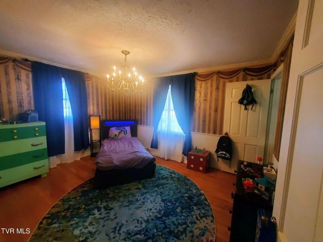 272 West Jackson Street, Gate City, VA 24251